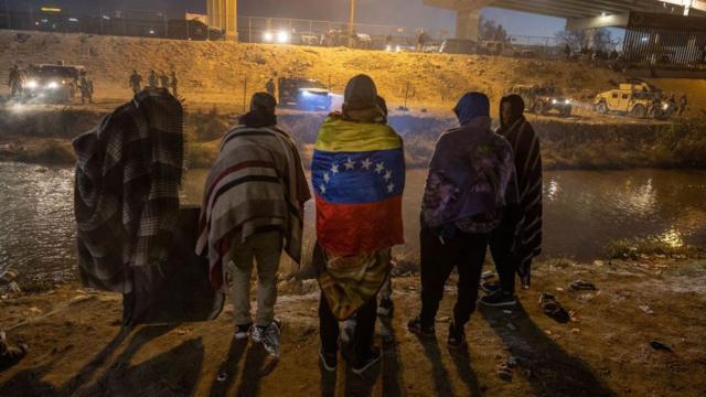 Venezolanos mueren arrollados por tren cuando intentaban llegar a EEUU