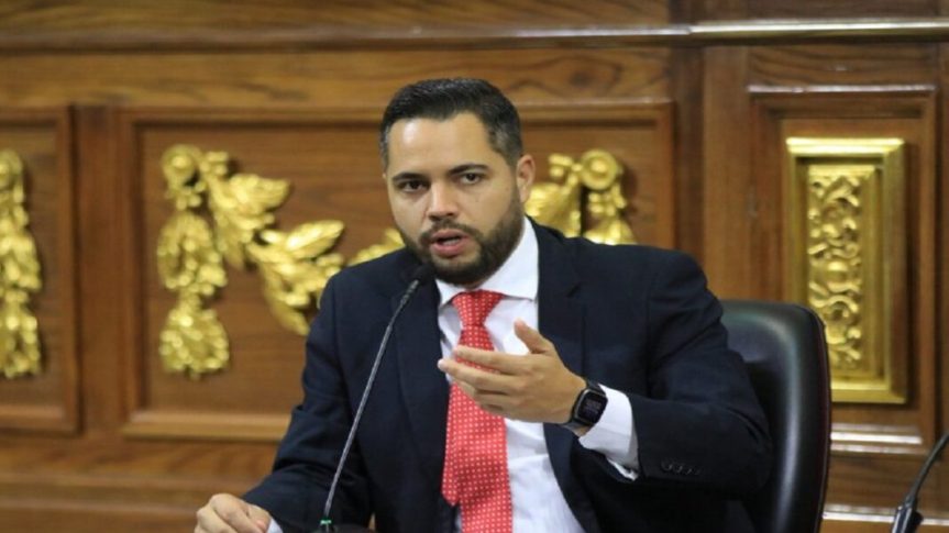 Botan a la ministra de Prisiones: Maduro designa a Julio García Zerpa