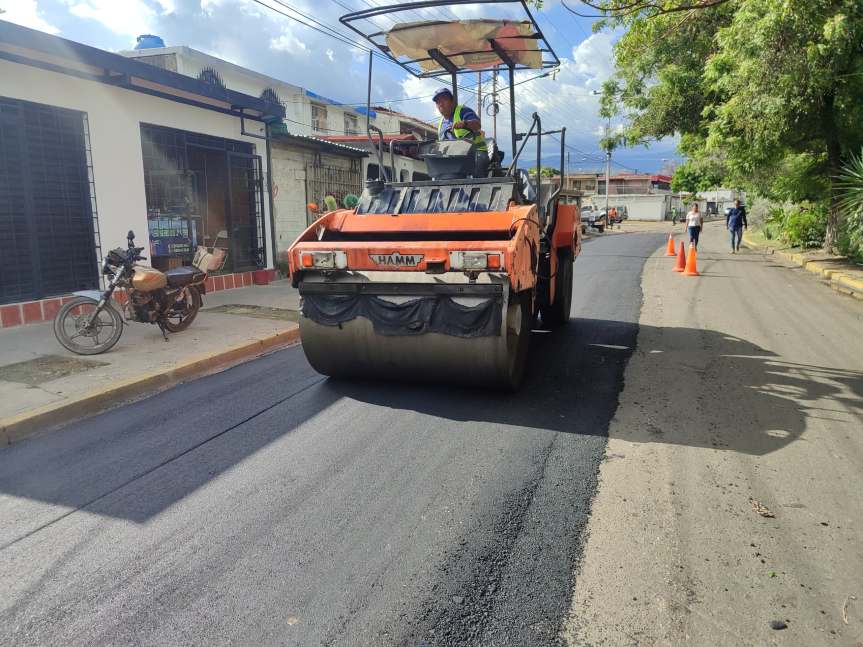 2000 toneladas de asfalto han sido colocadas en Girardot
